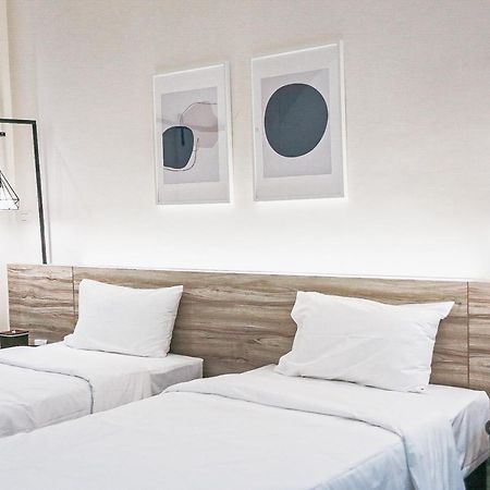 Hotel Homitel Bangkok Extérieur photo