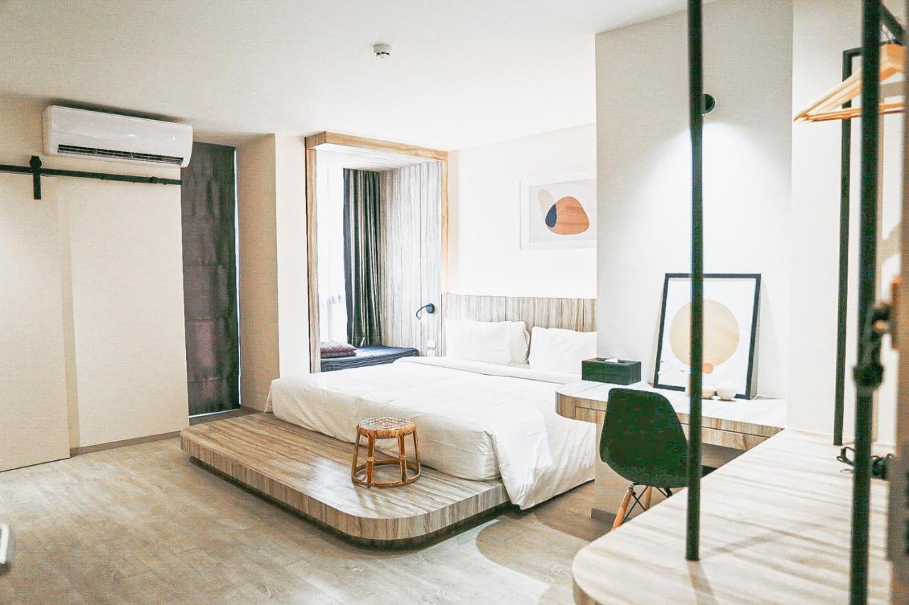 Hotel Homitel Bangkok Extérieur photo