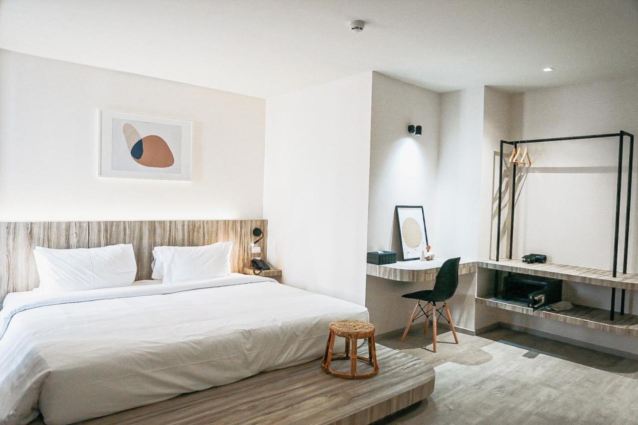 Hotel Homitel Bangkok Extérieur photo