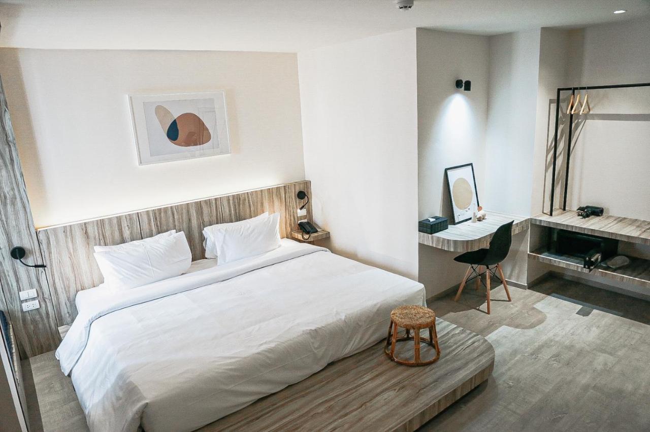 Hotel Homitel Bangkok Extérieur photo