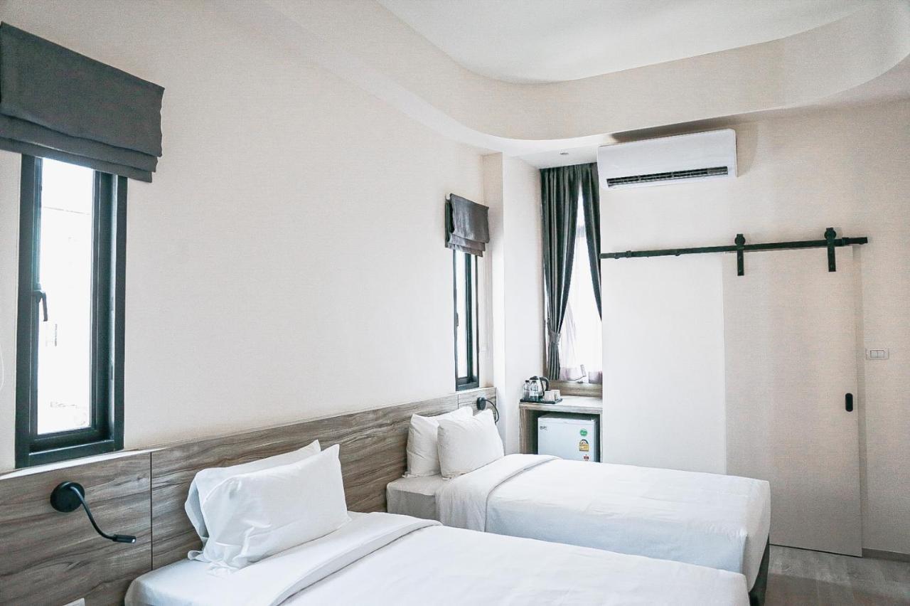 Hotel Homitel Bangkok Extérieur photo